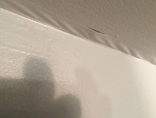 drywall tape bubble on ceiling